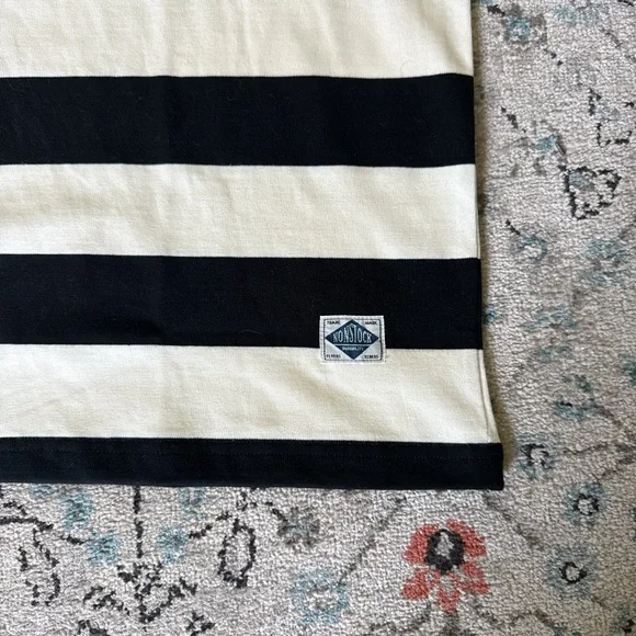 Black and White Striped Short Sleeve Tee - Picture 3 of 4